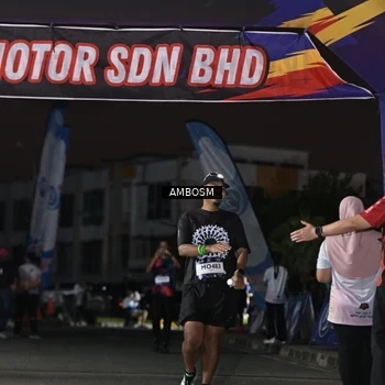 Runner Photo 7676923