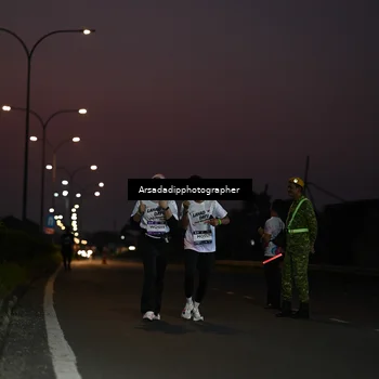 Runner Photo 7676924