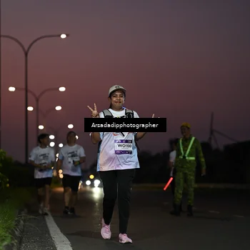 Runner Photo 7676928
