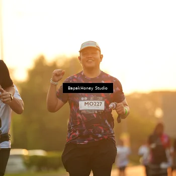 Runner Photo 7676929