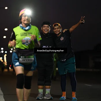 Runner Photo 7676934