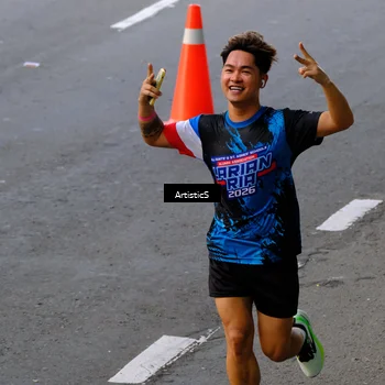 Runner Photo 7676938