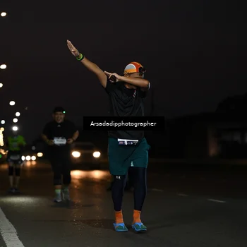 Runner Photo 7676943