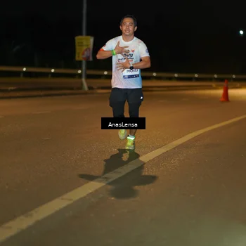 Runner Photo 7676951