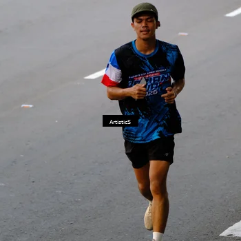 Runner Photo 7676964