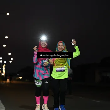 Runner Photo 7676970
