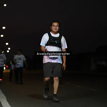 Runner Photo 7676980