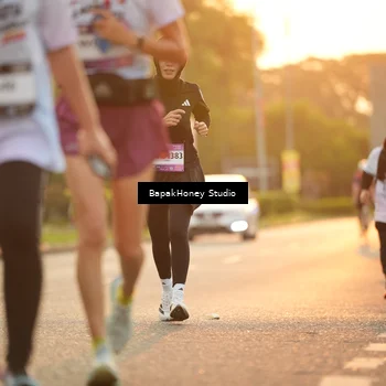 Runner Photo 7676987