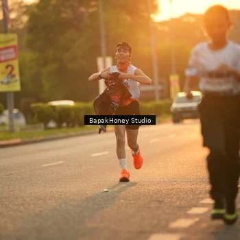 Runner Photo 7676995