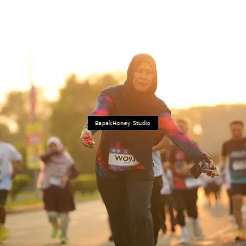 Runner Photo 7677012