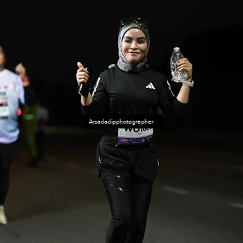 Runner Photo 7677023