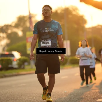 Runner Photo 7677067