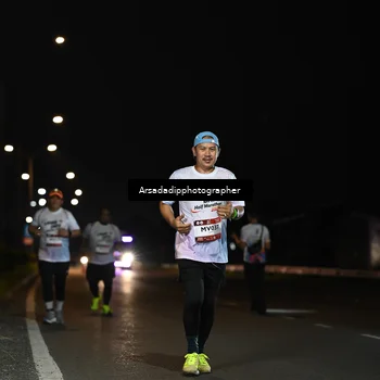 Runner Photo 7677101