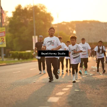 Runner Photo 7677145