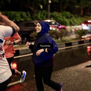 Runner Photo 7677146
