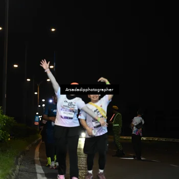 Runner Photo 7677148