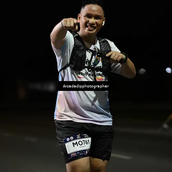 Runner Photo 7677157