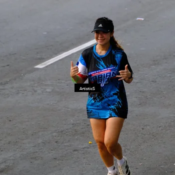 Runner Photo 7677165