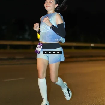 Runner Photo 7677169