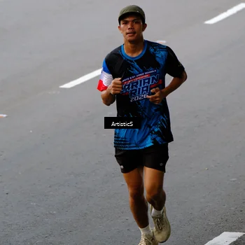 Runner Photo 7677174