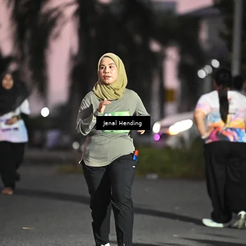 Runner Photo 7677177