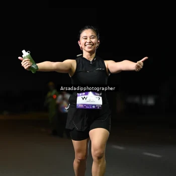 Runner Photo 7677202