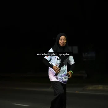 Runner Photo 7677229