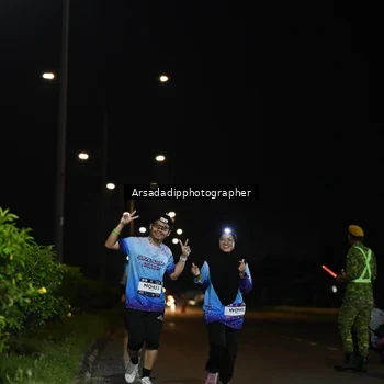 Runner Photo 7677245