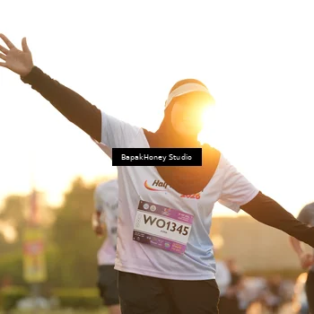 Runner Photo 7677272