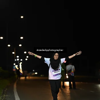 Runner Photo 7677273