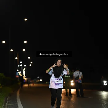 Runner Photo 7677274