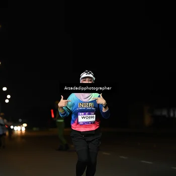 Runner Photo 7677279