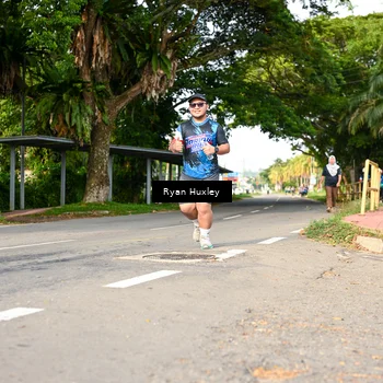 Runner Photo 7677298
