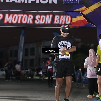Runner Photo 7677300