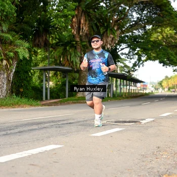 Runner Photo 7677309