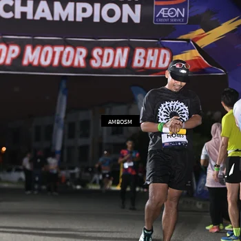 Runner Photo 7677316