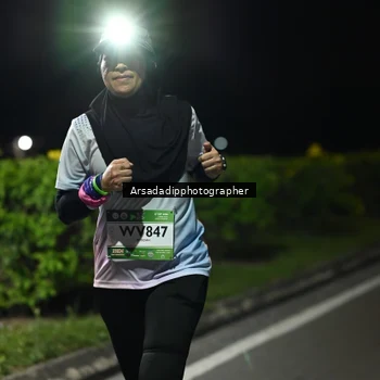 Runner Photo 7677327