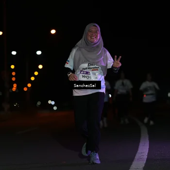 Runner Photo 7677344
