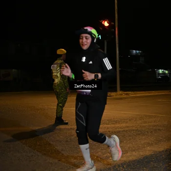 Runner Photo 7677351