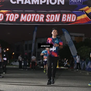 Runner Photo 7677353