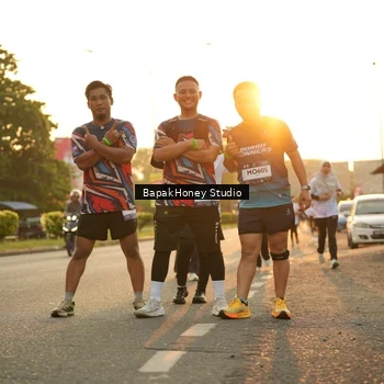 Runner Photo 7677360