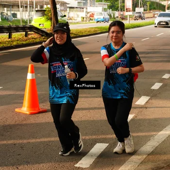 Runner Photo 7677364