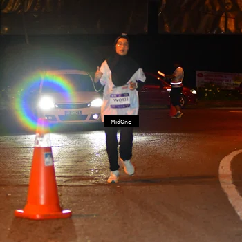 Runner Photo 7677371