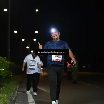 Runner Photo 7677378