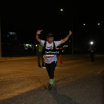 Runner Photo 7677381
