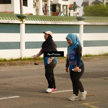 Runner Photo 7677397