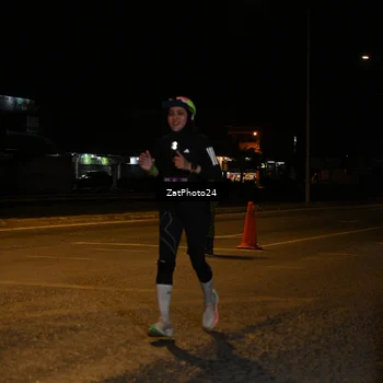 Runner Photo 7677410