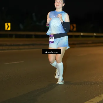 Runner Photo 7677415