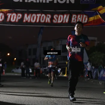 Runner Photo 7677424
