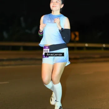Runner Photo 7677429